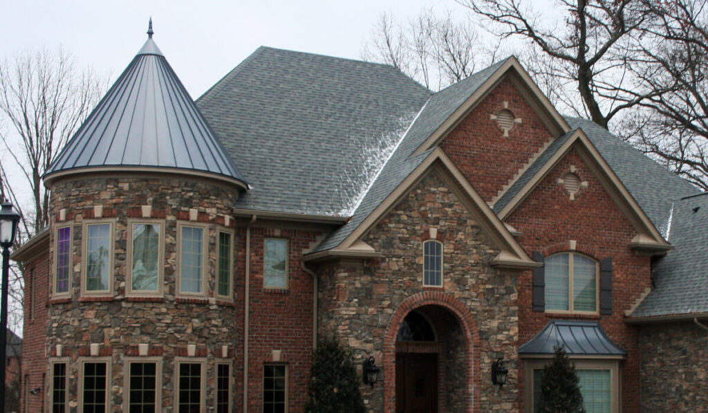 Tapered Panels Metal Roof-Florida Metal Roofers of Deerfield Beach