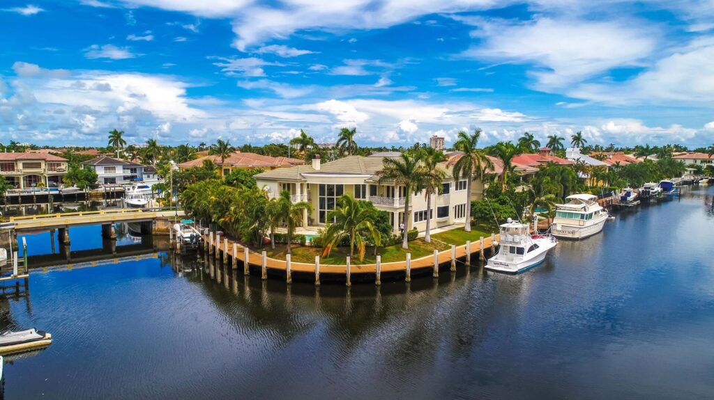 Lighthouse Point FL-Florida Metal Roofers of Deerfield Beach